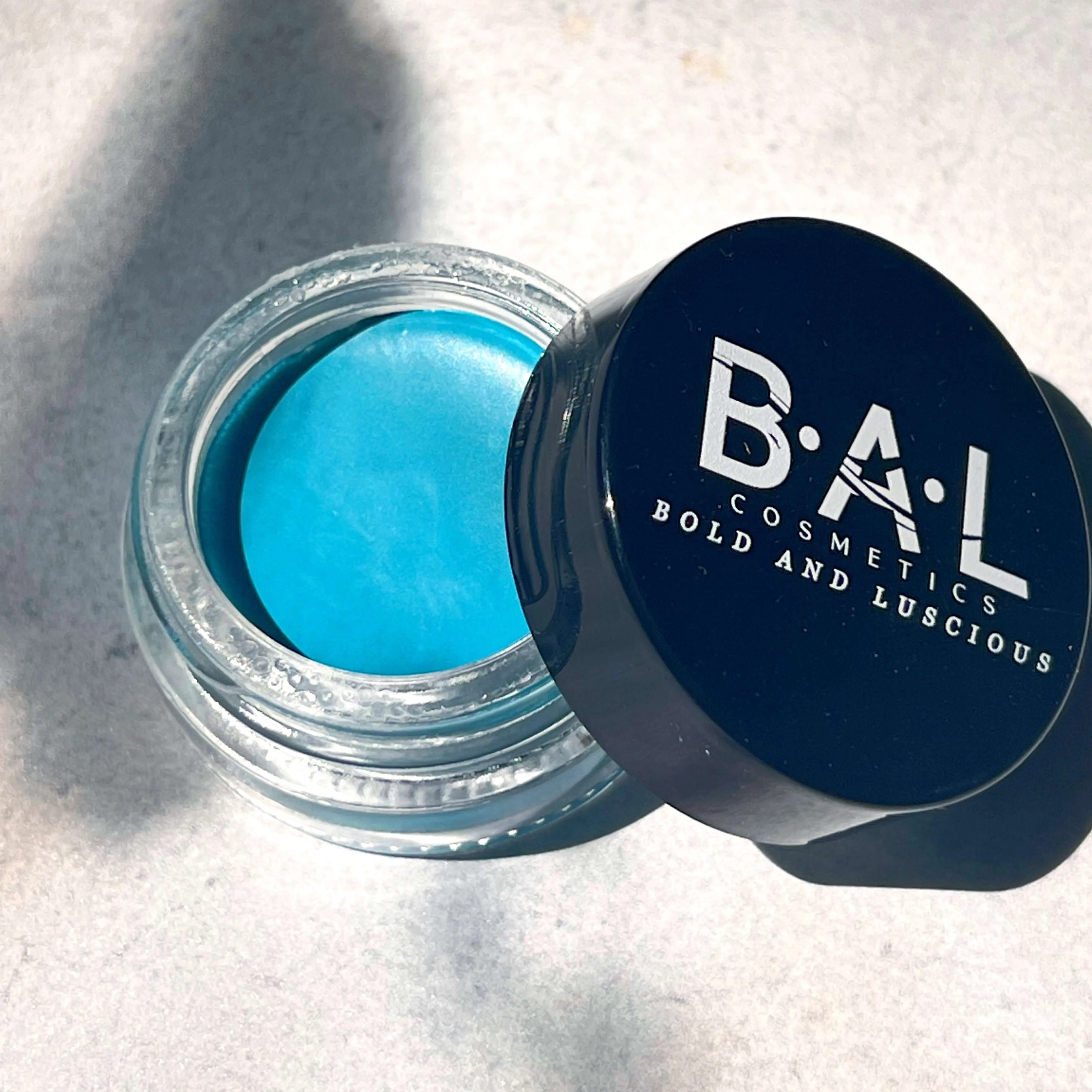 Brilliant Ink Gel Eyeliner- Sea Blue